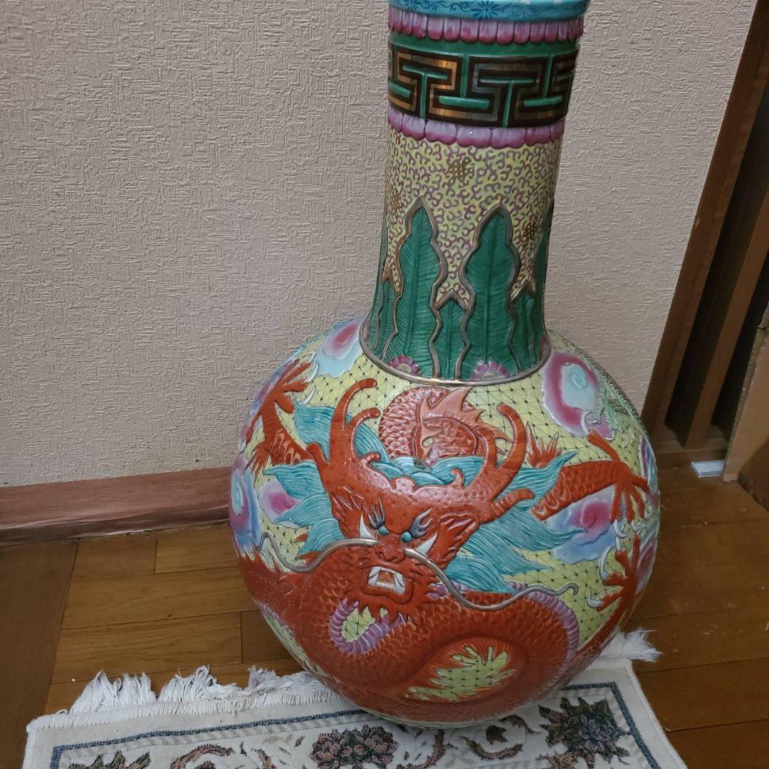 中国古玩　粉彩雲龍紋　大花瓶　天球瓶