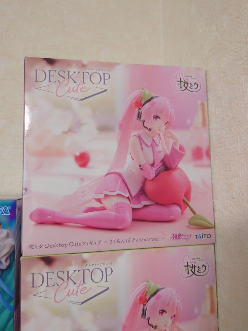 初音ミク　シナモンロール　桜ミク　Desktopcute　計28個