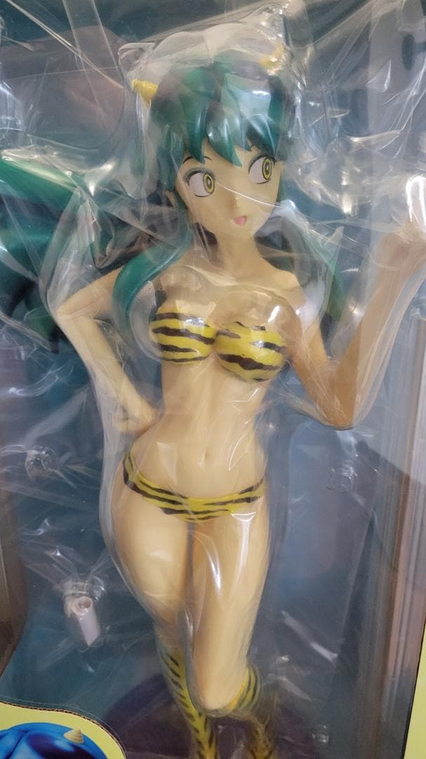 未開封新品 X-PLUS ギガンティックシリーズ うる星やつら ラム 通常版