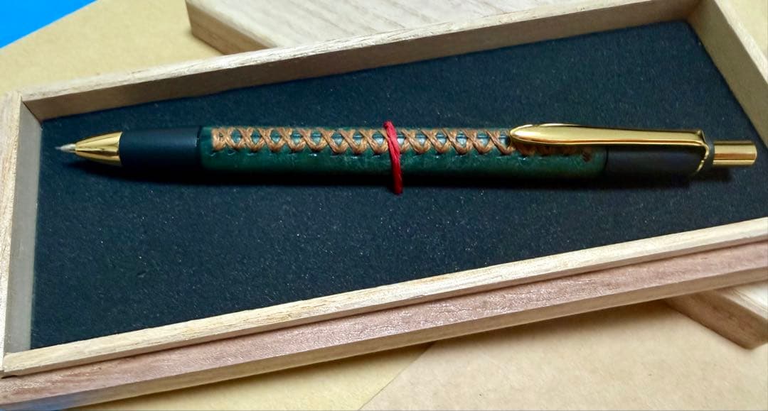 シックザール schicksa 革軸ペン【プエブロペトローリオ】シャープペンシル