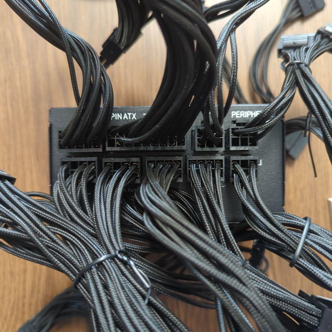 CORSAIR SF750 750W 電源ユニット