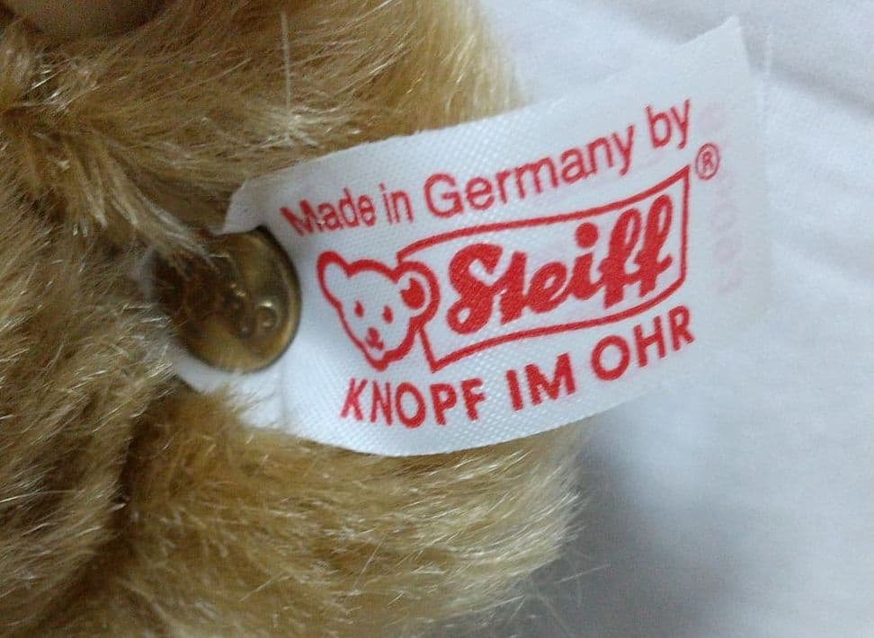 【Steiff】100周年記念で日本限定 1500体