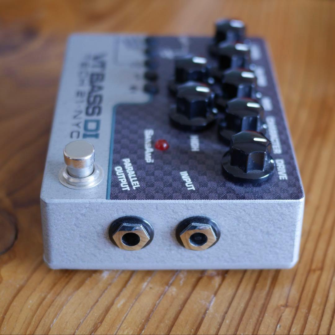 ベース TECH21 VT BASS DI SANSAMP