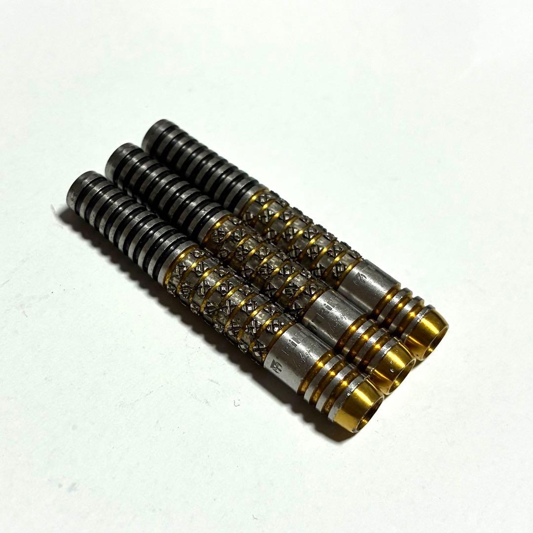 リカルドα 浅田斉吾 TRINIDAD トリニダード ダーツ ricardo