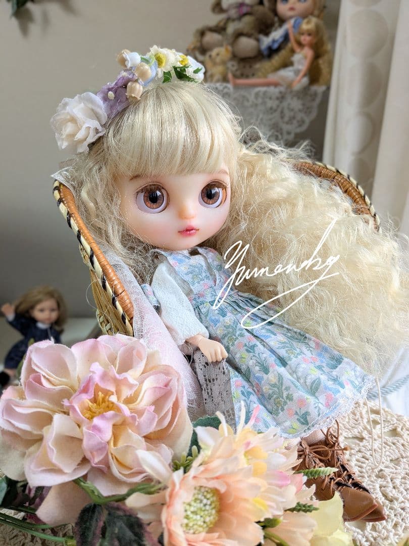 カスタムアイシードール 白いドレスと花かんむりセット 希少 半透明肌