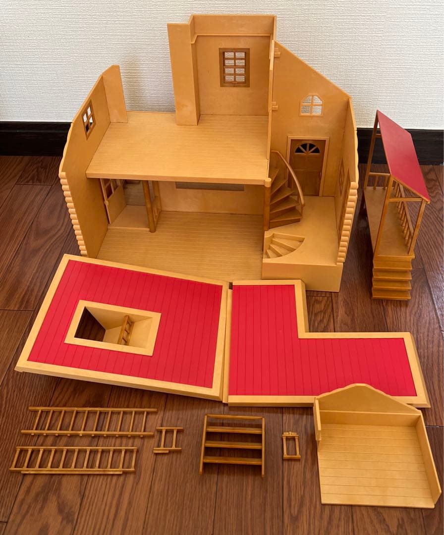 シルバニア　赤い屋根の大きなお家と小物セット