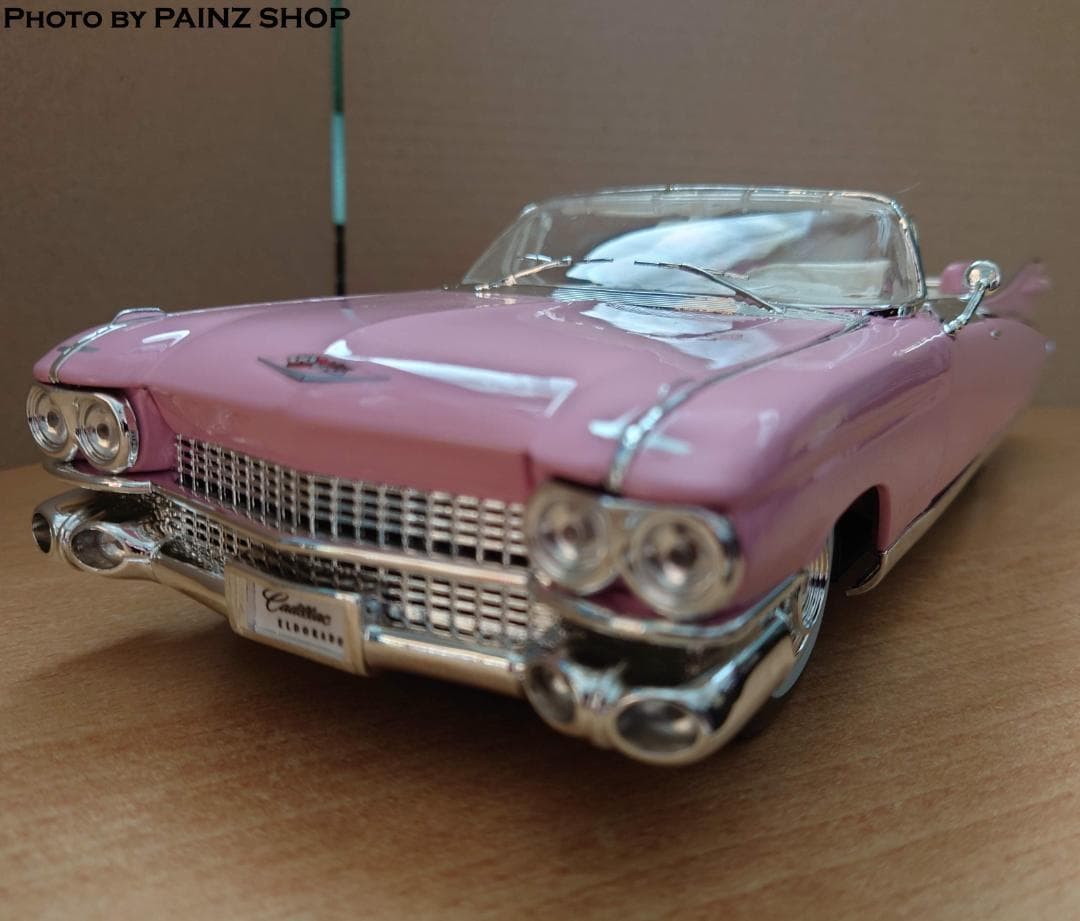 1/18 ピンク キャデラック エルドラド 1959 Cadillac マイスト