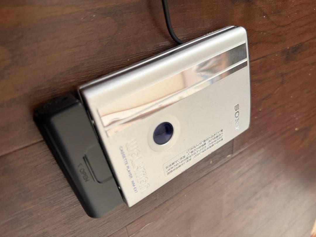 ソニー ウォークマンカセットプレーヤー WM-EX7