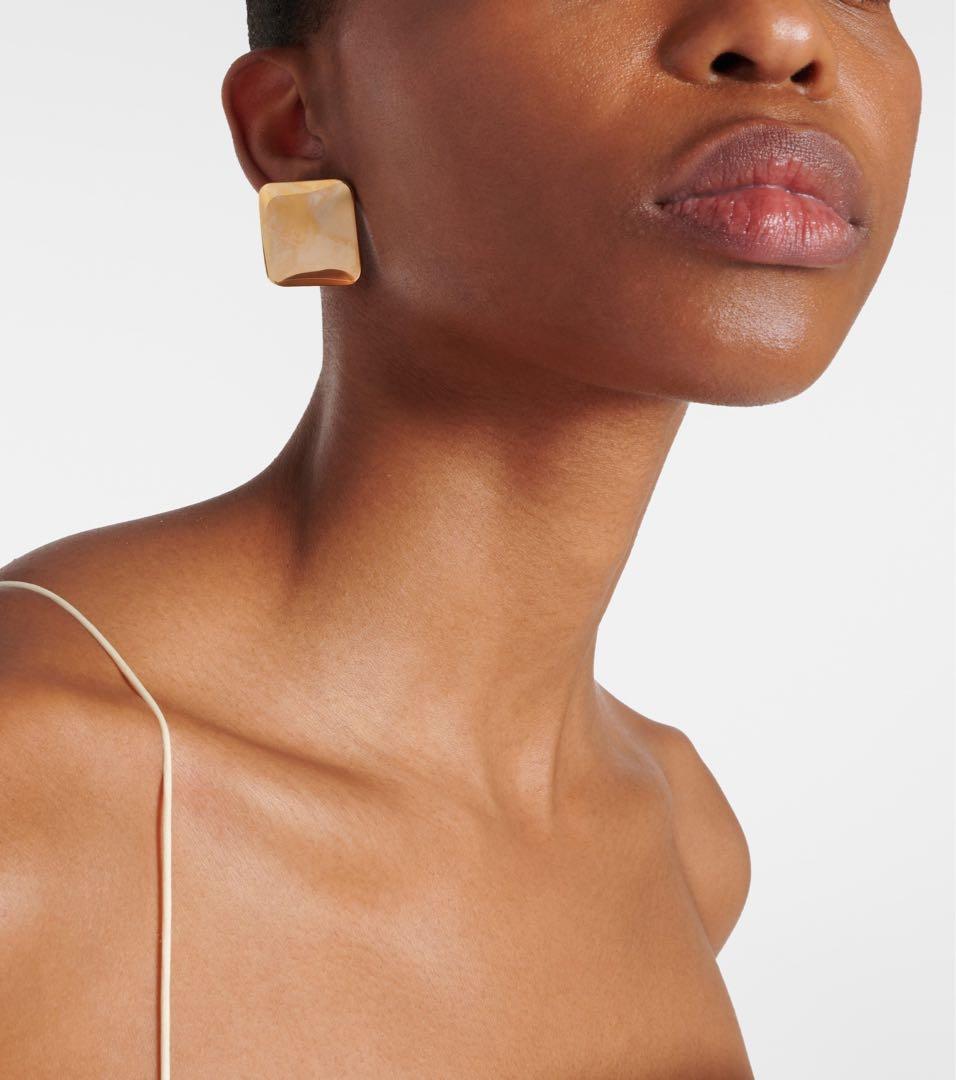 美品Jacquemus ジャックムス アシメントリーピアス gold