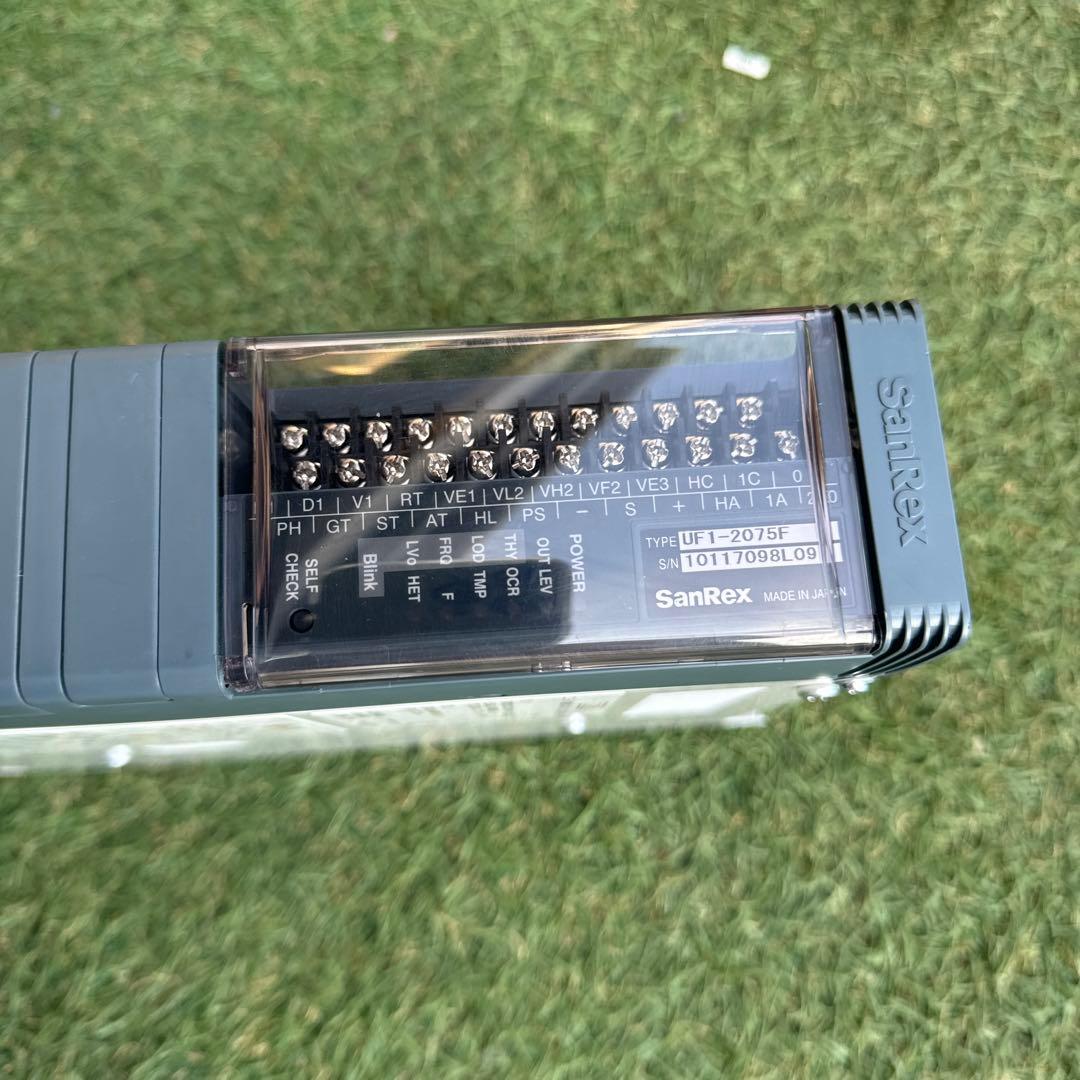新品同様UF1-2075F サイリスタ式電力調整器 SanRex保証付き