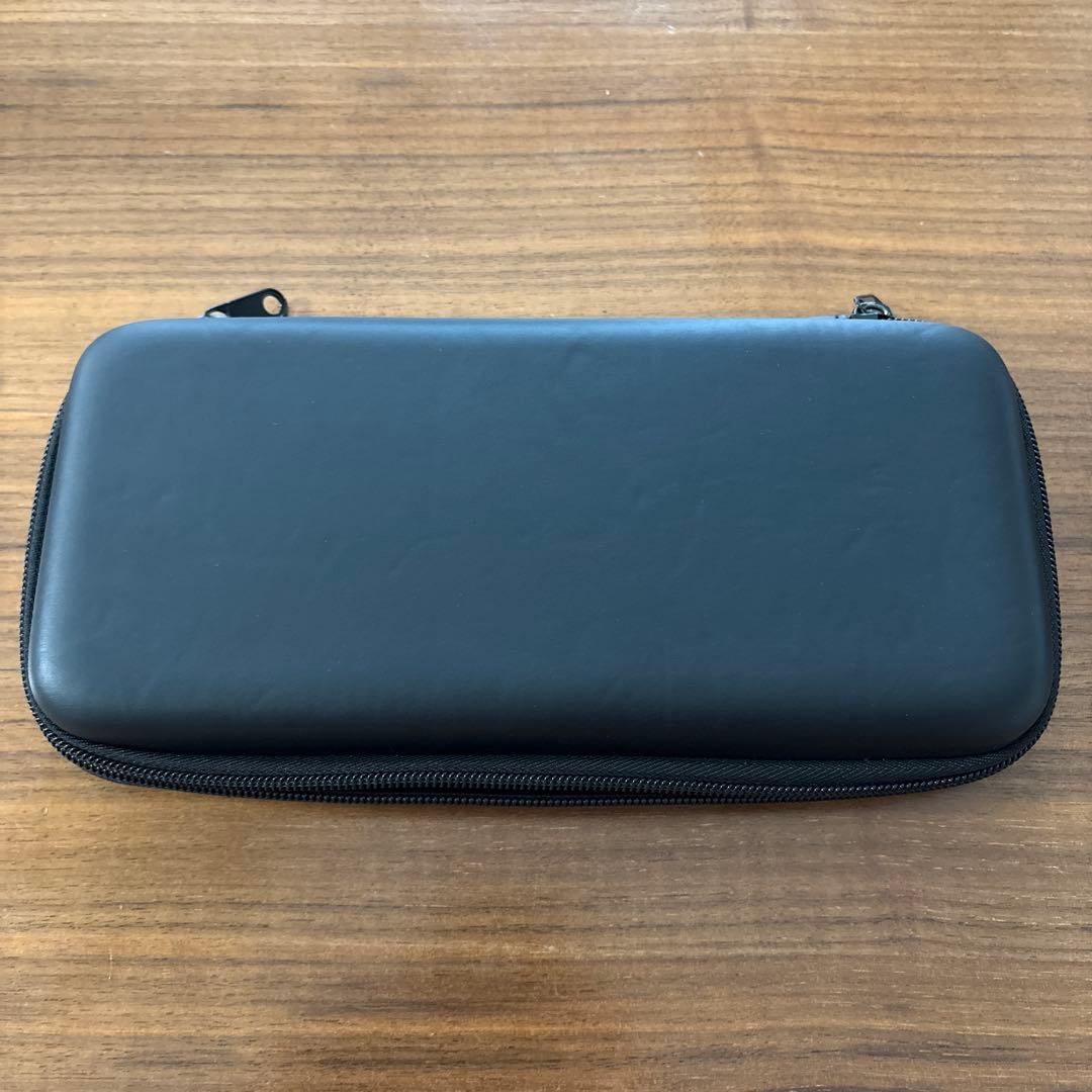 NINTENDO SWITCH 本体 付属品全部あり 持ち運びケース付き