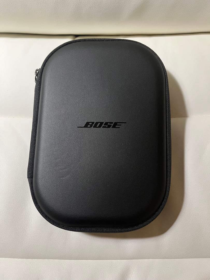 美品 BOSE QuietComfort 45 ブラックワイヤレスヘッドホン