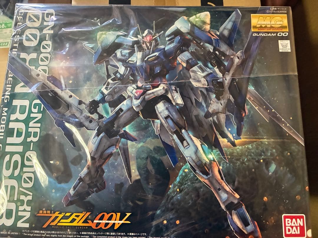 MG 1/100 ダブルオーザンライザー　箱裏汚れあり