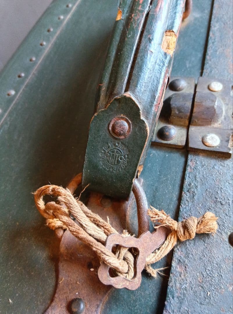 緑色　トランク　ヴィンテージ　レトロ　昭和