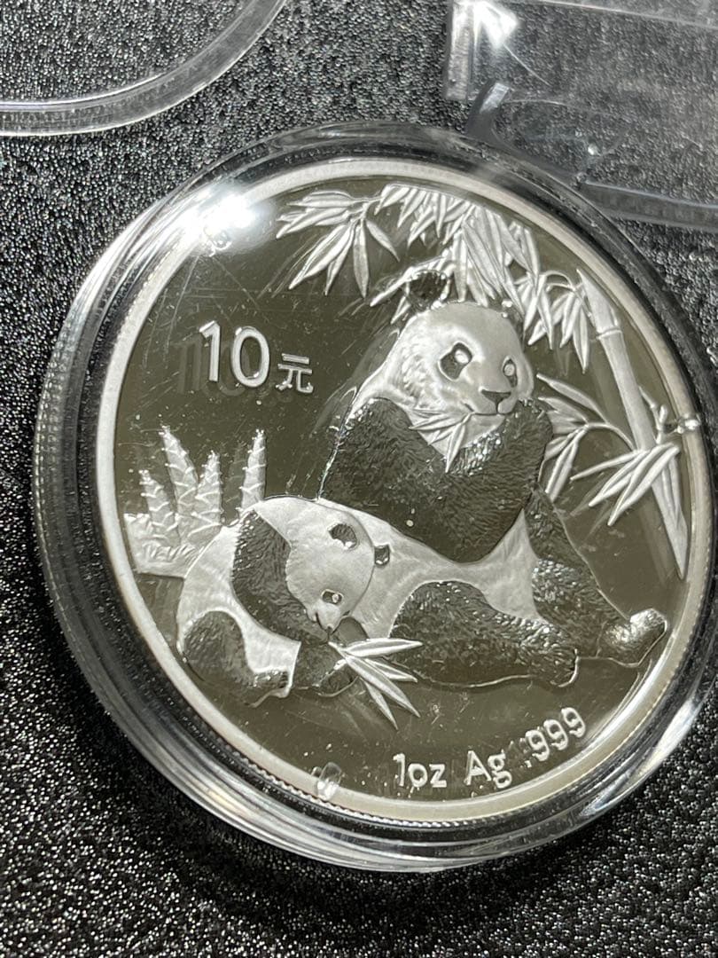 や*す様 銀貨　2007 中国　パンダ 10 元 1 オンス Ag.999