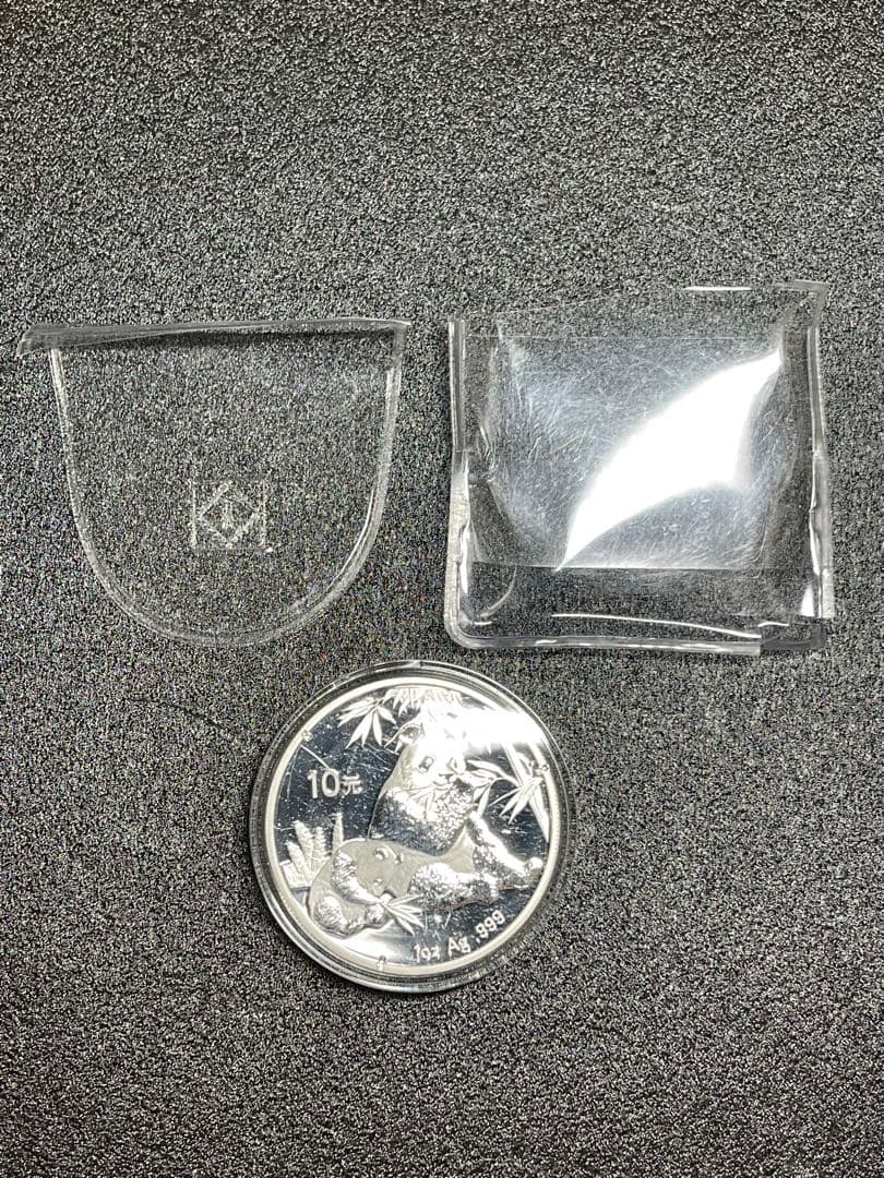 や*す様 銀貨　2007 中国　パンダ 10 元 1 オンス Ag.999