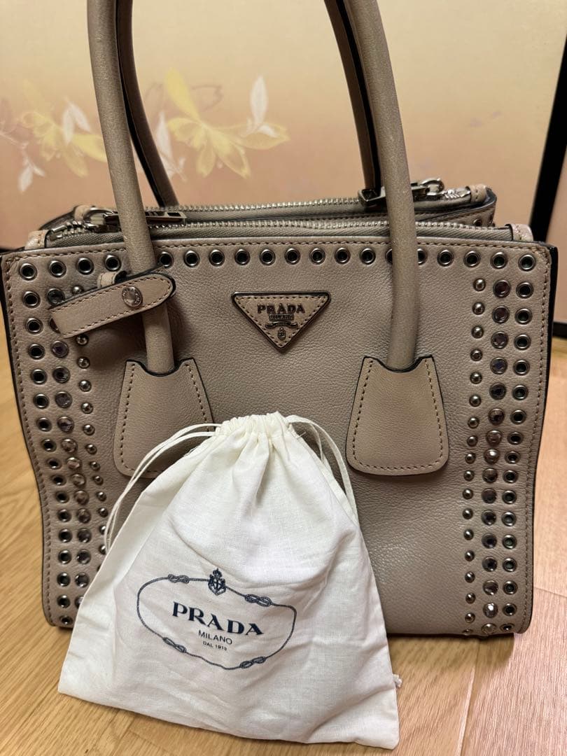 金・土・日限定 PRADA プラダ スタッズ レザー 2WAY トートバッグ