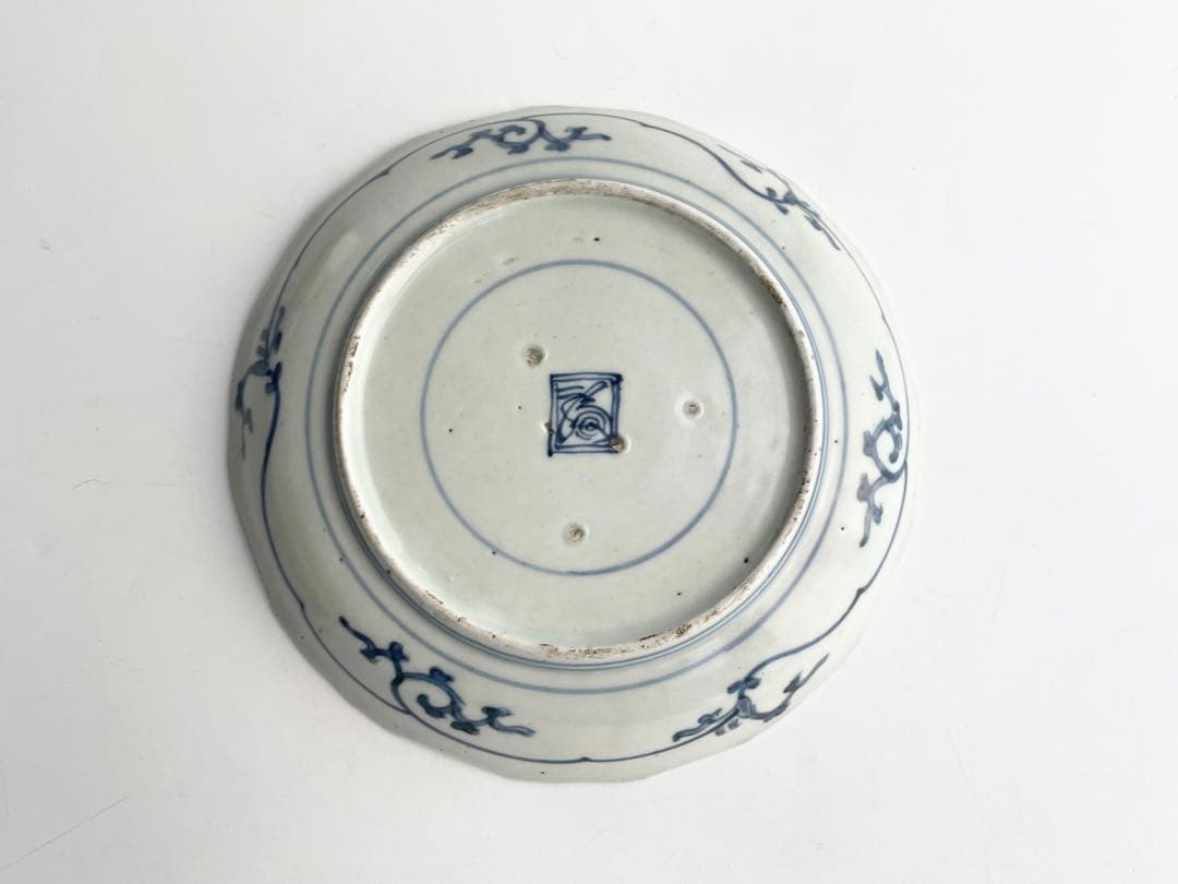 骨董　アンティーク　古伊万里　染付　波濤桜捻文様　六寸皿　丸皿　輪花皿　渦福