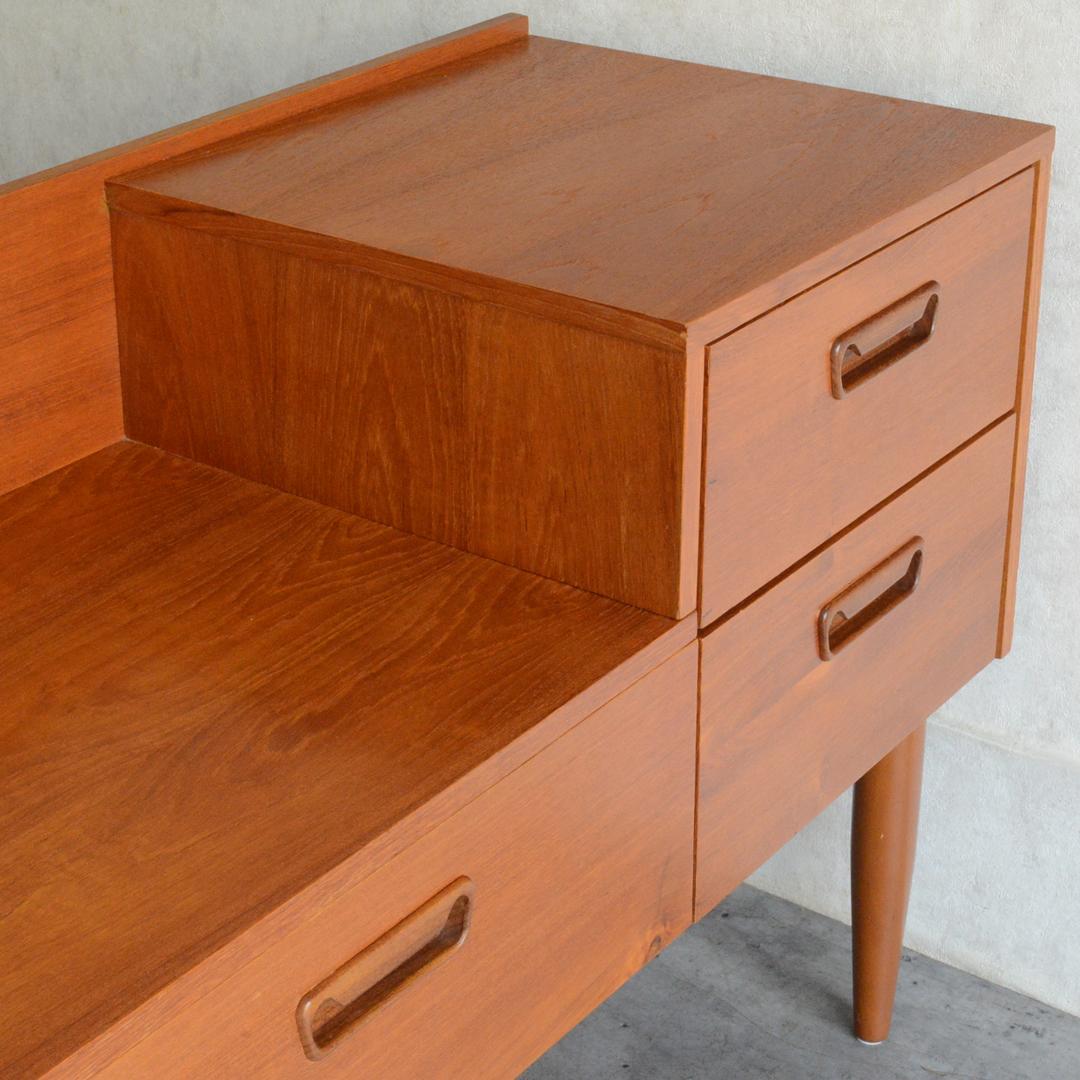 イギリスヴィンテージ チーク ドレッサー チェスト 鏡台 キャビネット