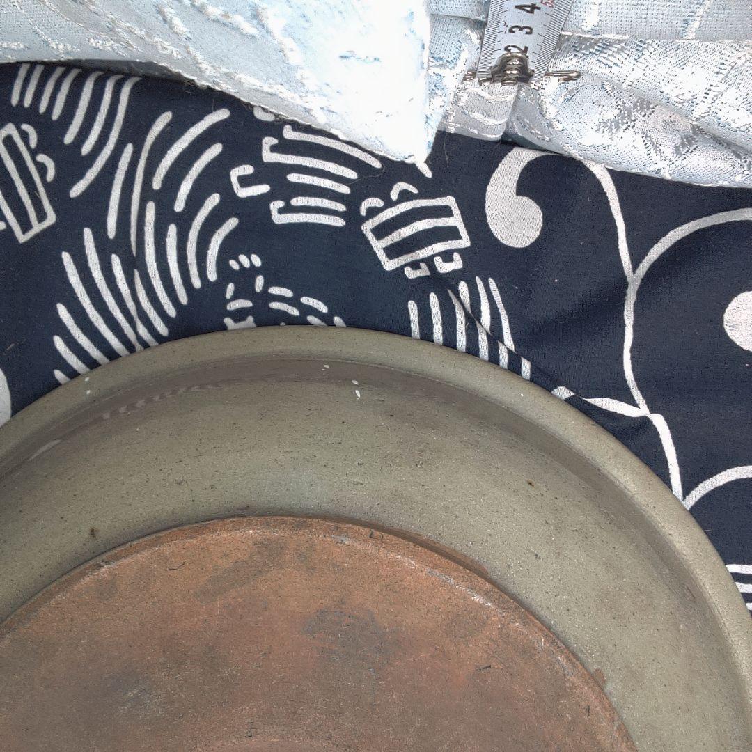 骨董３陶器製ベージュ丸型皿