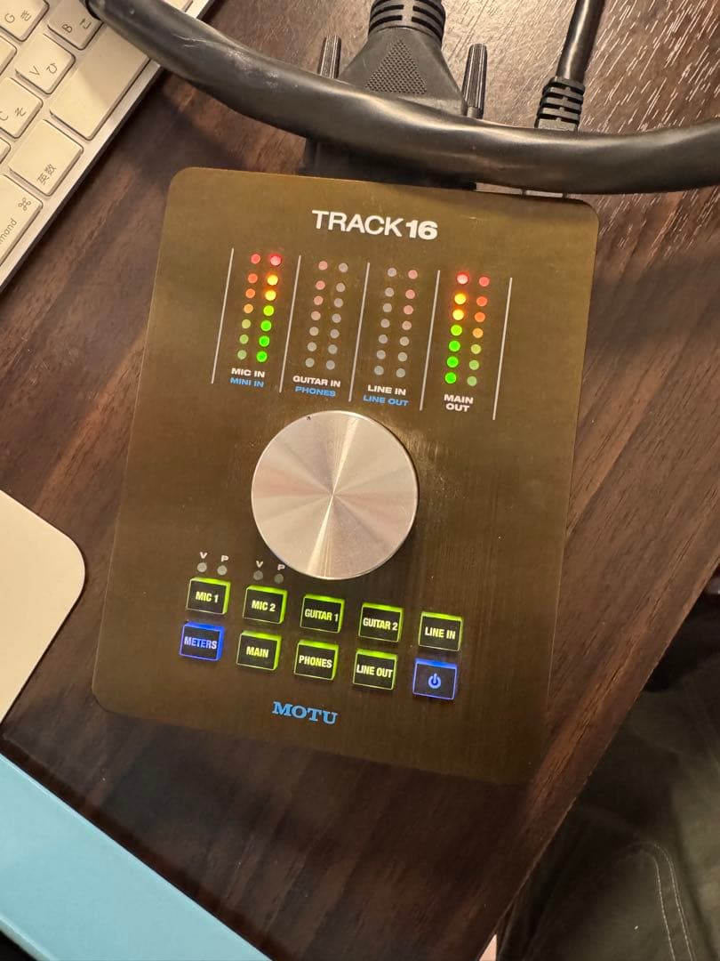 MOTU Track16 オーディオインターフェイス