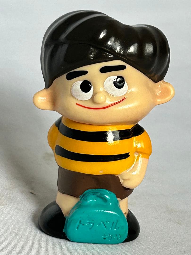 トラベルミン坊やエーザイキャラクターの貯金箱　貴縞