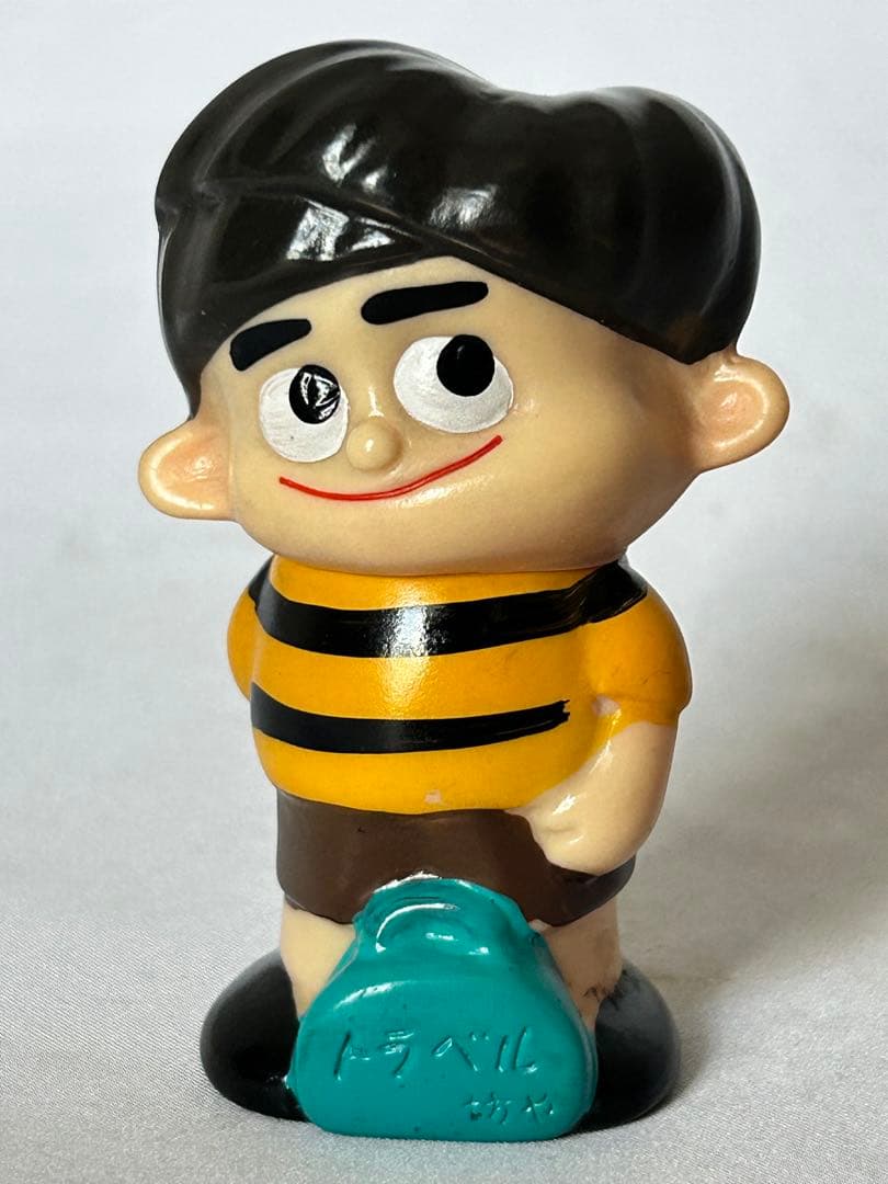 トラベルミン坊やエーザイキャラクターの貯金箱　貴縞