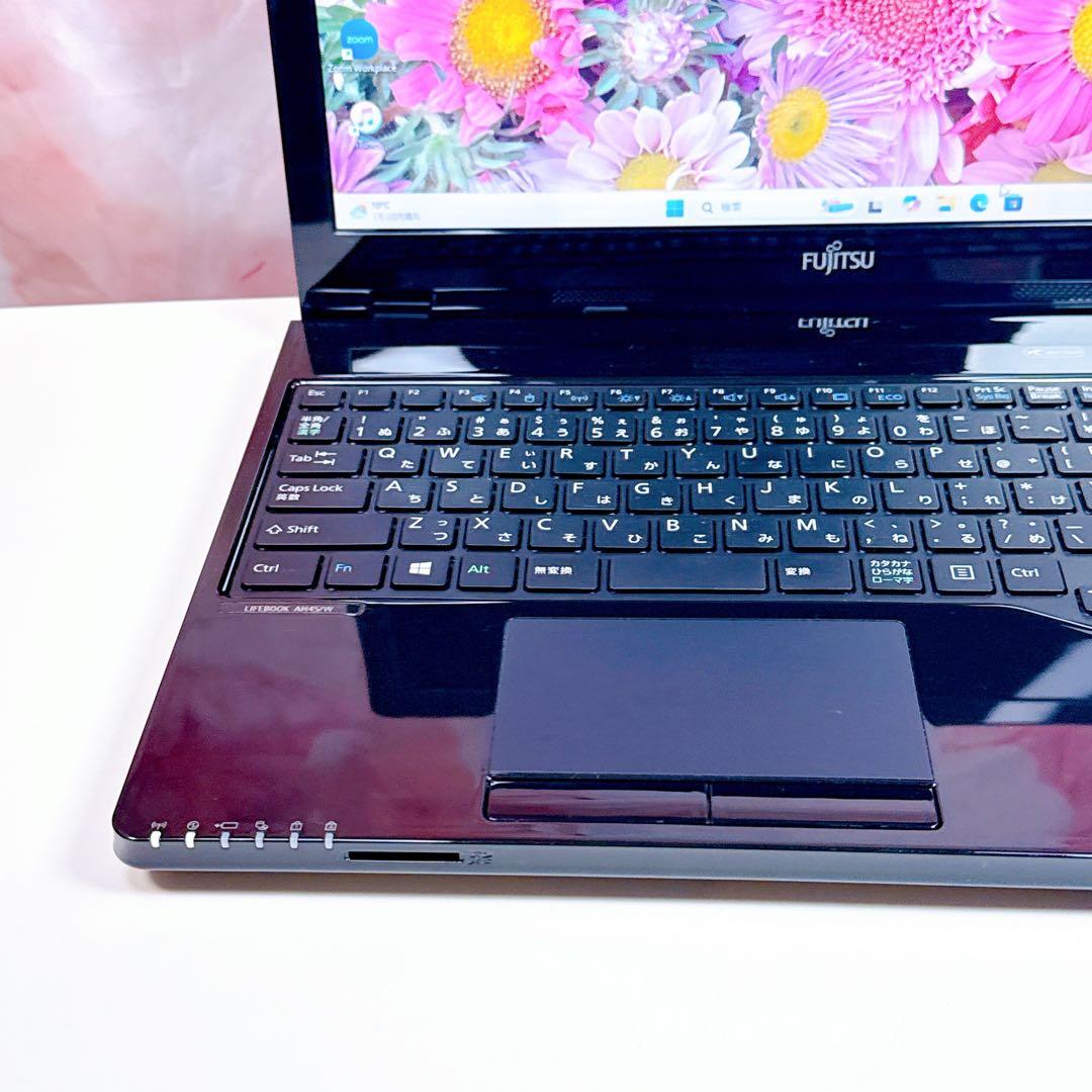 美品✨新品SSDで爆速✨windows11 ノートパソコン✨オフィス カメラ