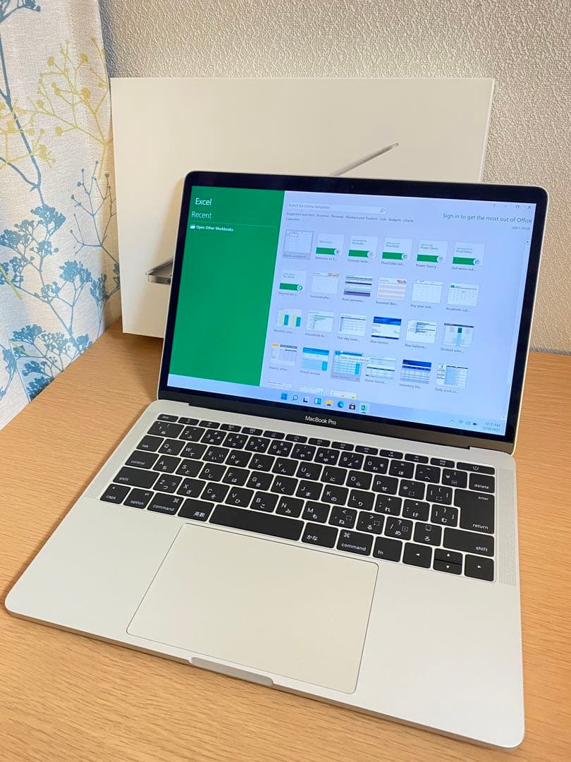 美品 MacBook Pro 13インチ 16GB 元箱 Office付き