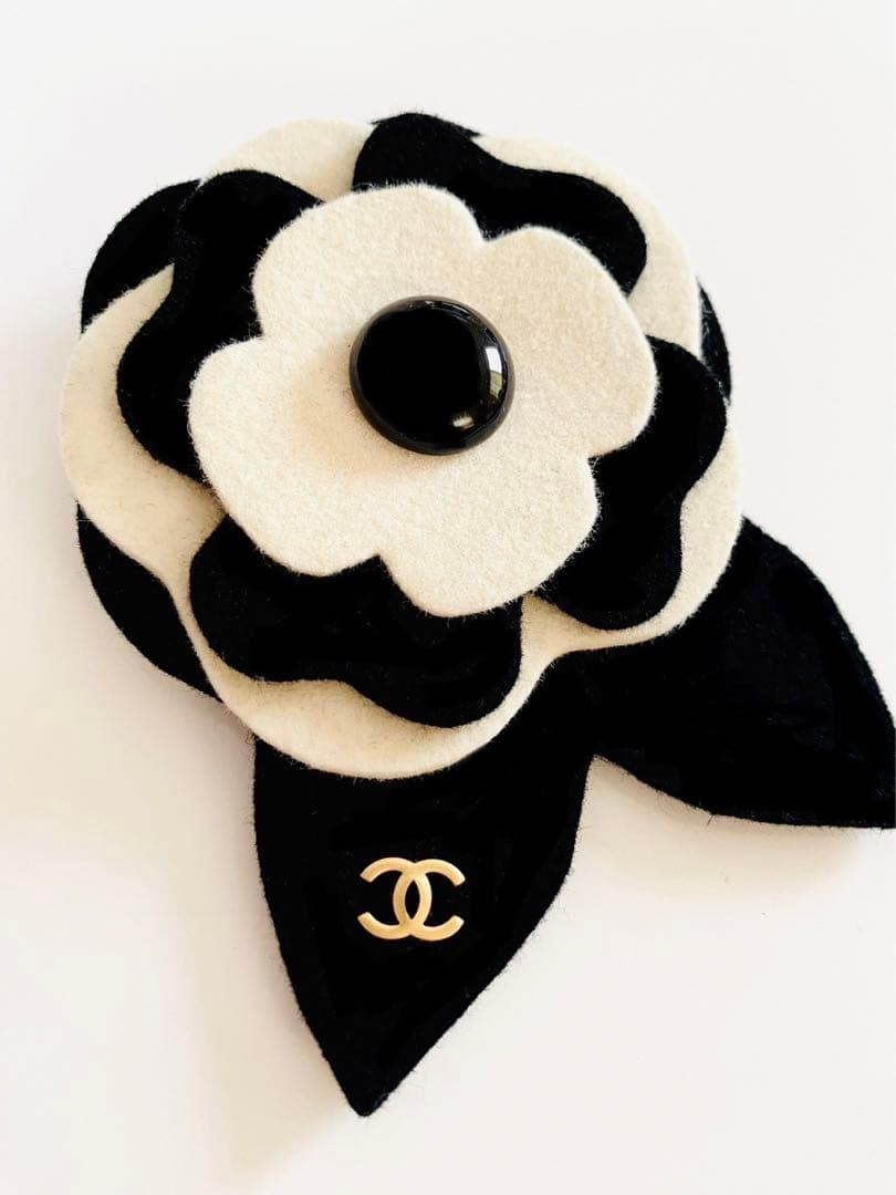 CHANEL 02A ヴィンテージ　カメリア　フェルト　ブローチ　ココマーク