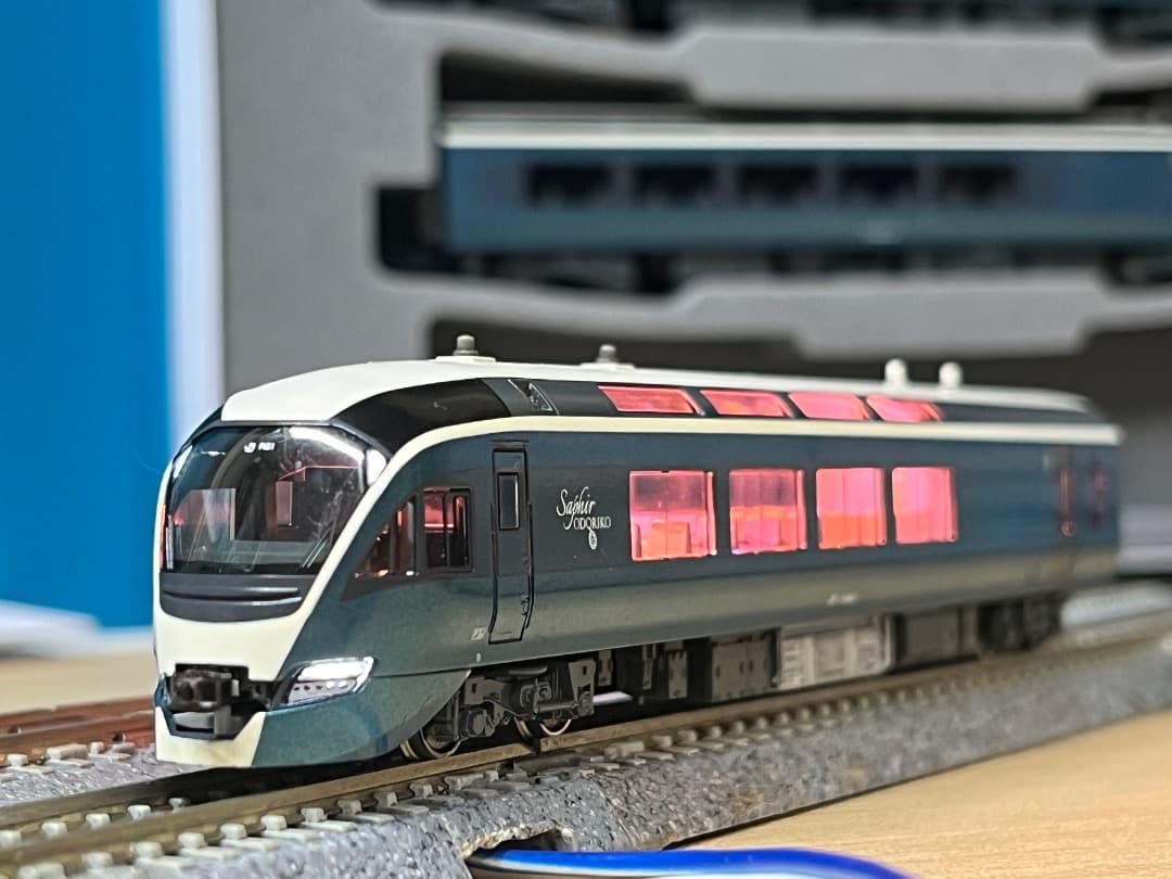 KATO e261系　サフィール踊り子　8両　特別企画品　室内灯入り　最安値‼️