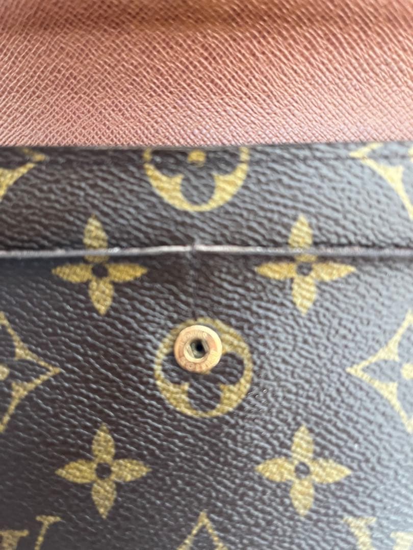LOUIS VUITTONモノグラム長財布
