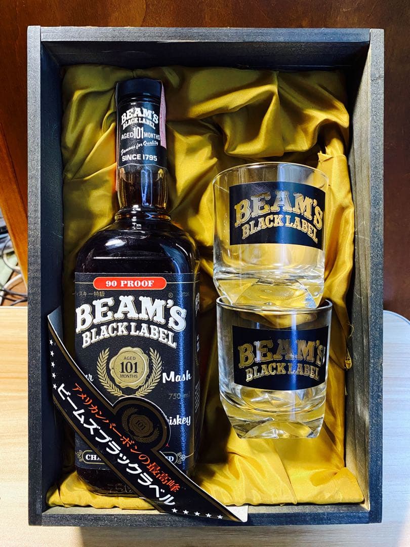 ビームス　ブラックラベル　101months バーボン