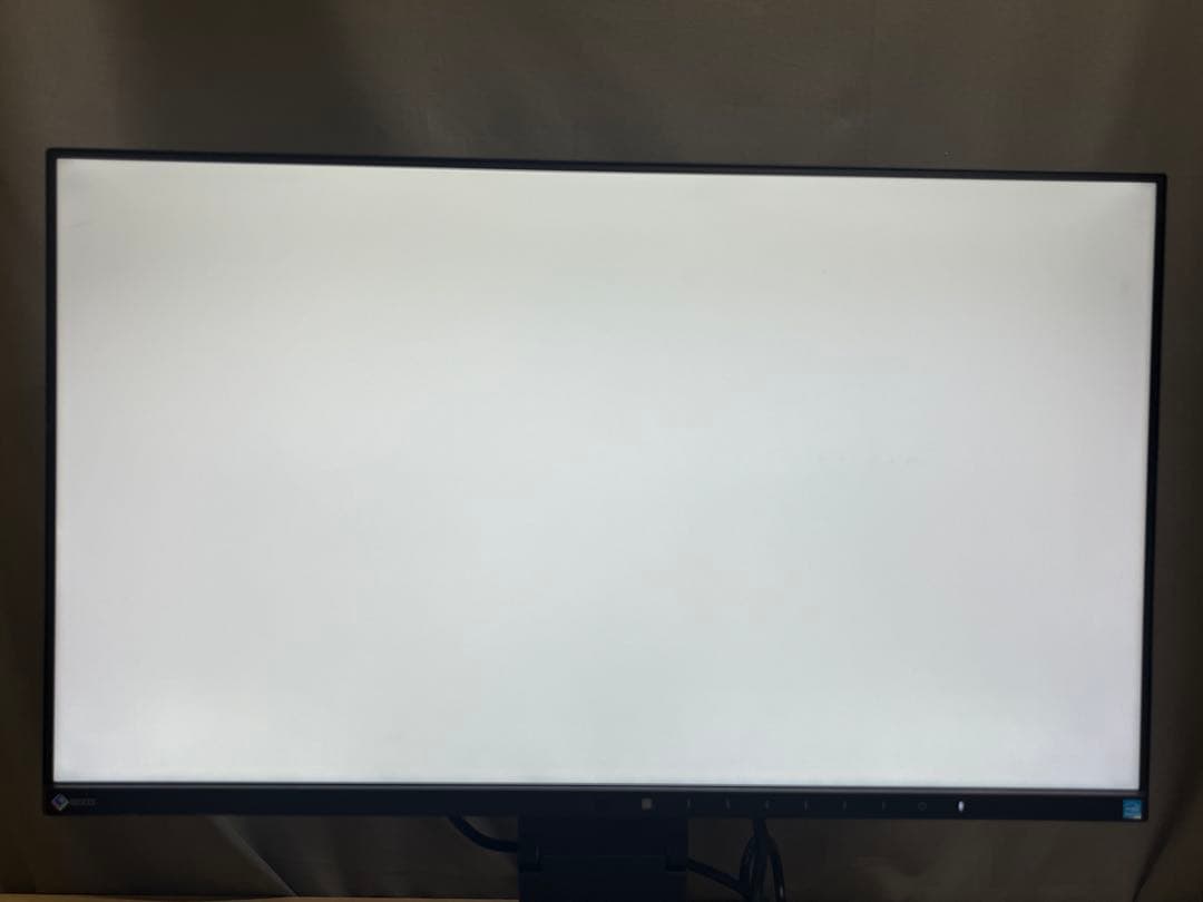 EIZO EV2750 27インチモニター　内蔵スピーカー有り 2K解像度