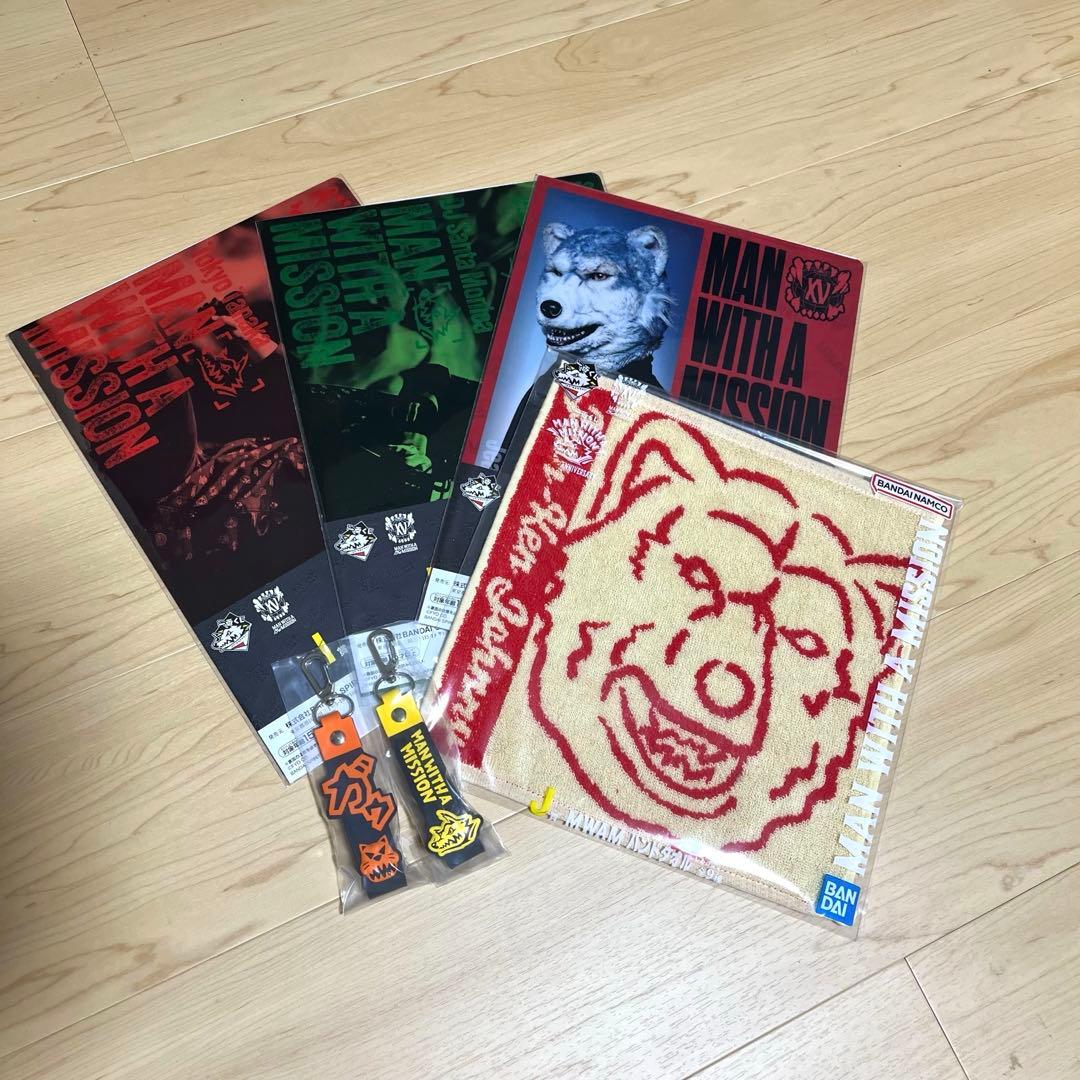 一番くじ MAN WITH A MISSION 15th クッションコンプセット