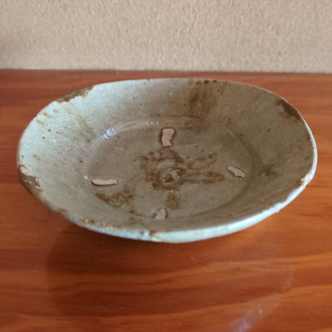 うさぎの絵柄 平茶碗 約12cm　絵唐津平茶碗　骨董品