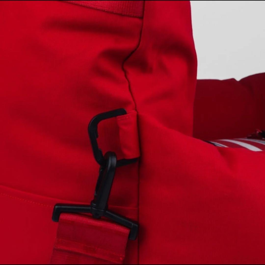 ペットカーシート ペットドライブボックス ペットキャリー犬用カーシートSサイズ赤