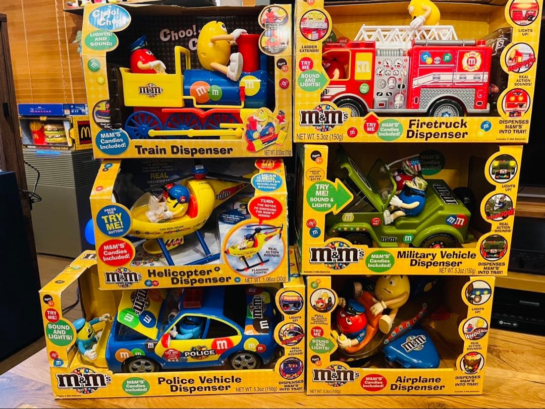 ★超激レア★ M&M's エムアンドエムズ 乗り物 ディスペンサー 全種