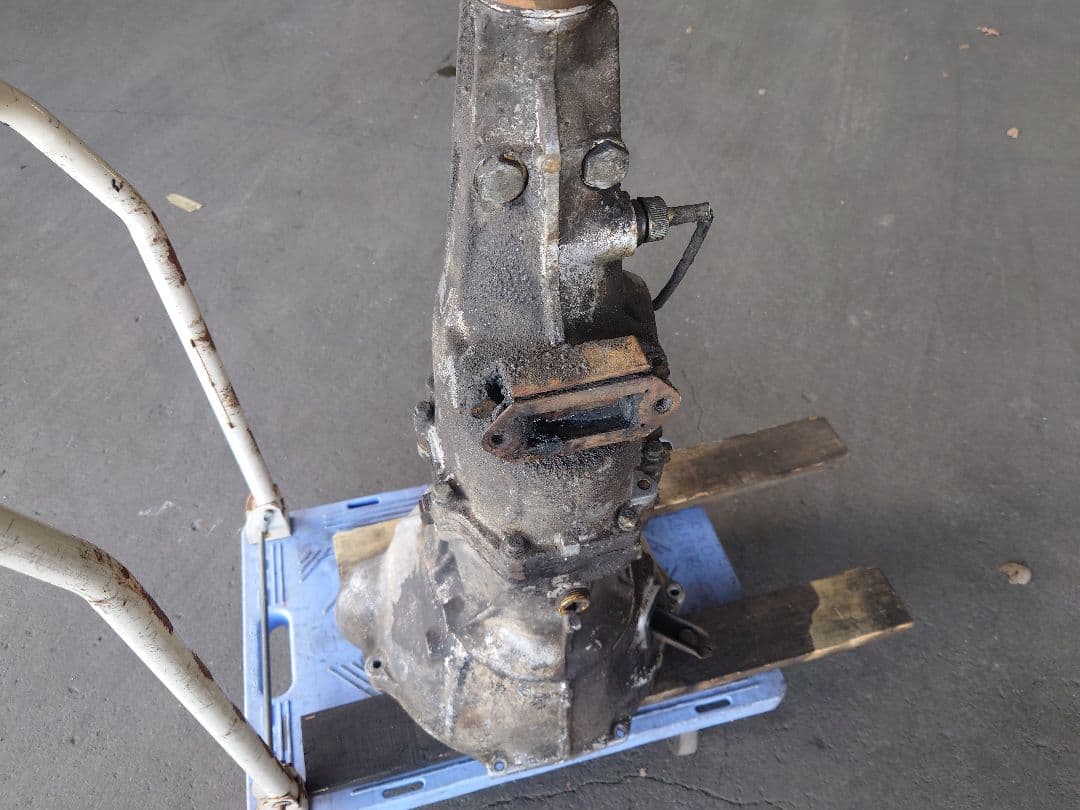 SR311 トランスミッション