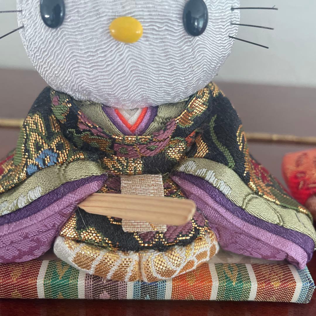 ハローキティ 和風飾り　木目込み雛人形