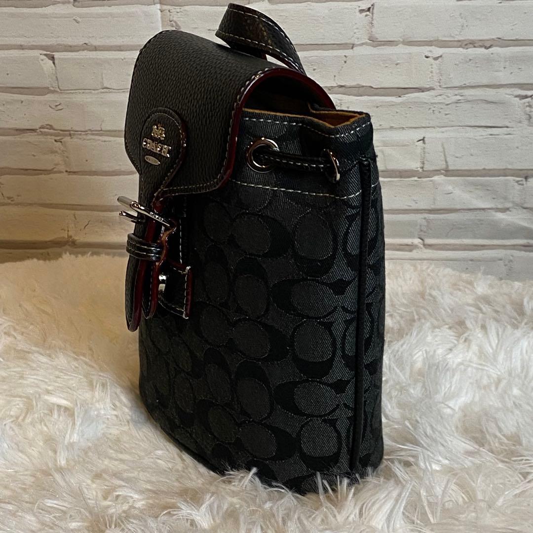 【新品・未使用】 COACH シグネチャー バケットバッグ 黒　ブラック
