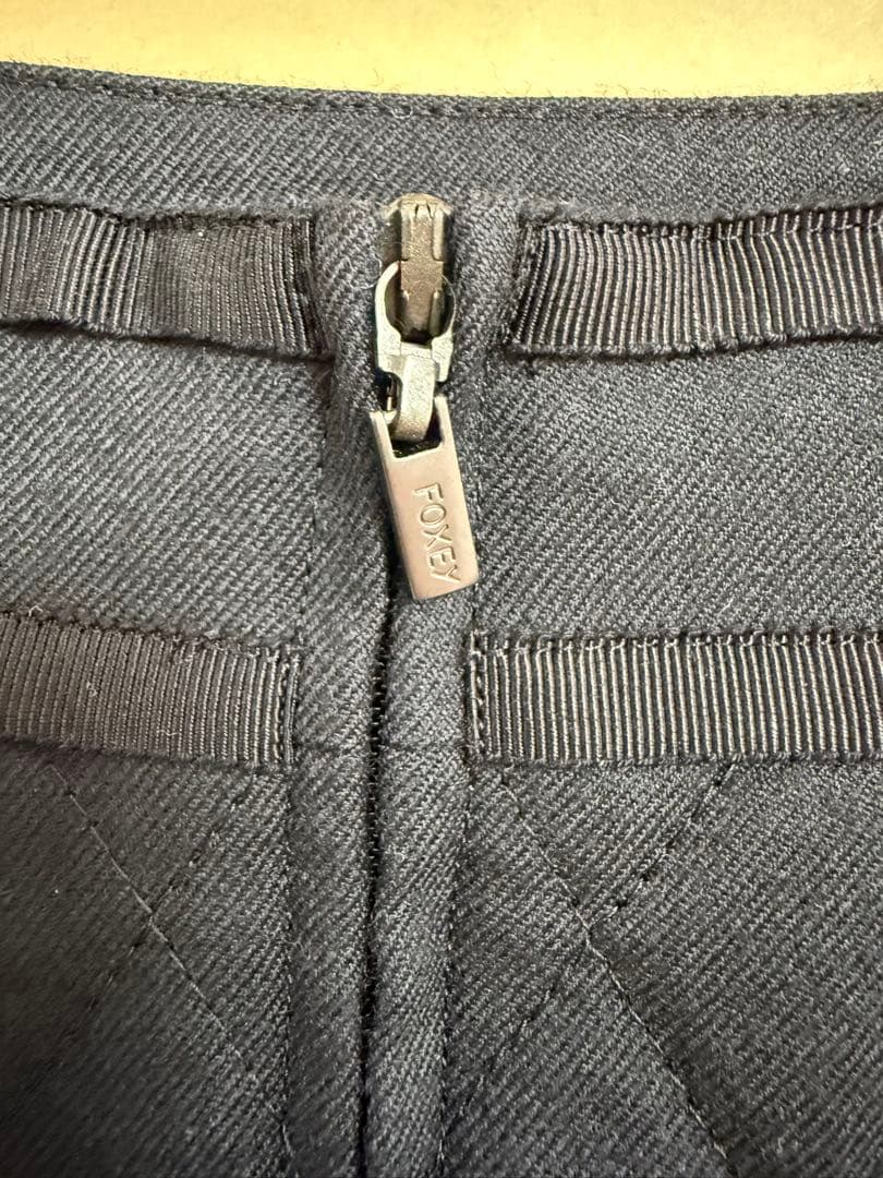 美品♡フォクシーサイズ40 クロスリリースカート黒