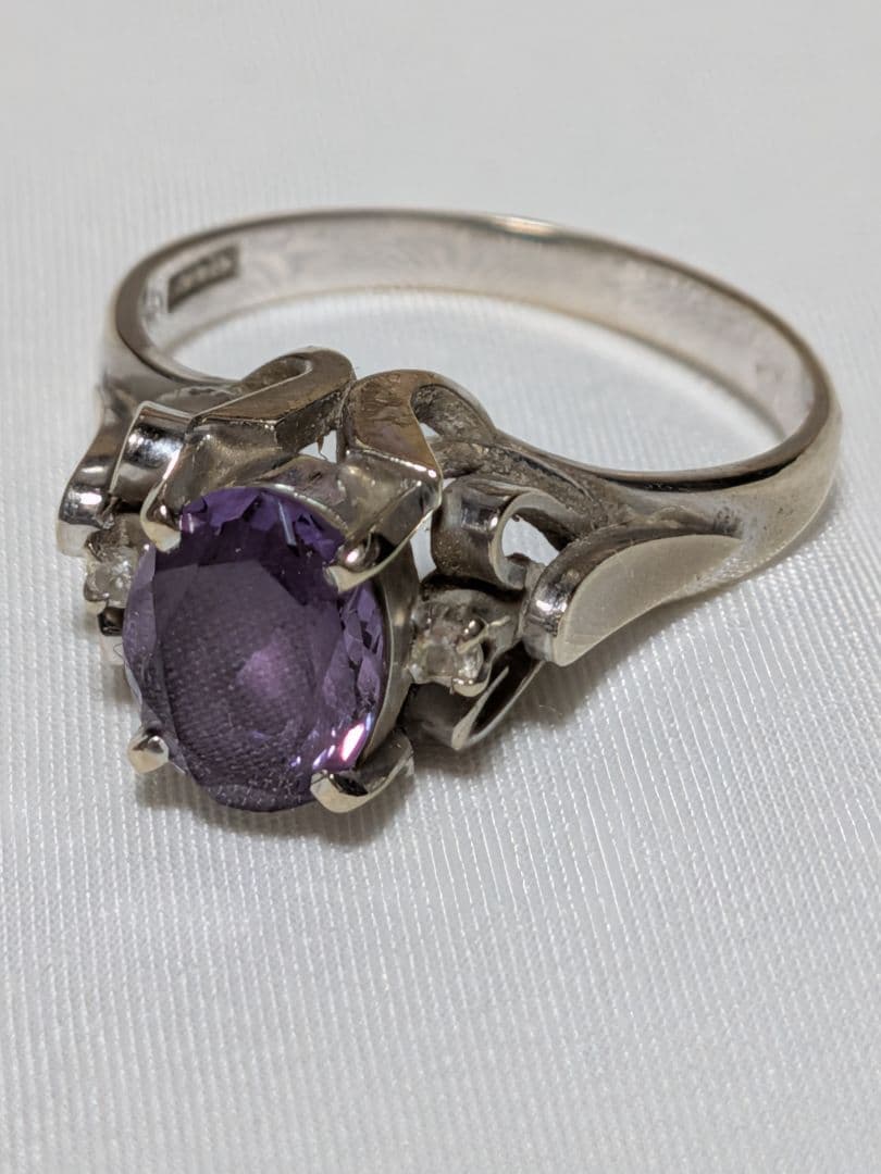 最終値下げ K14WG ホワイトゴールド 石付きリング 4g以上