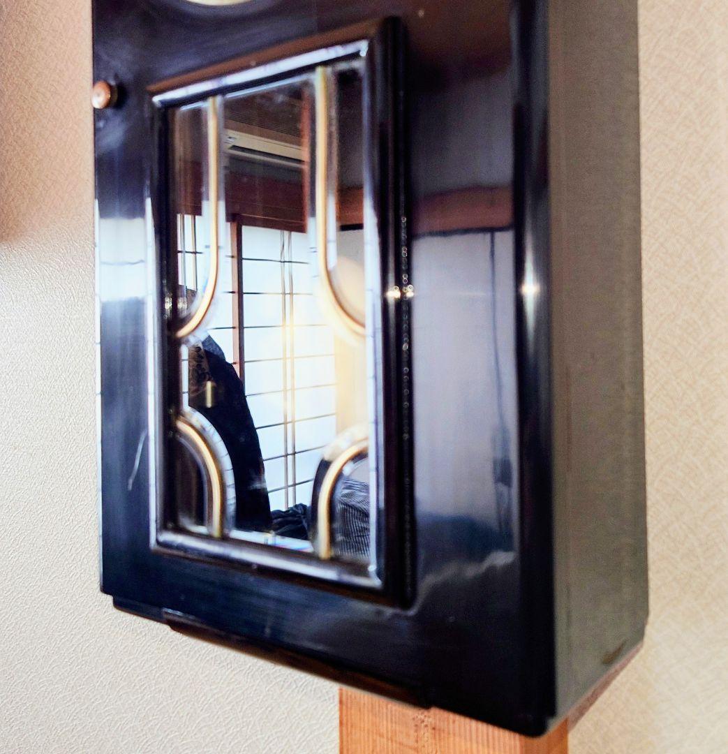 〈完動・美品〉佐藤時計地球鶏印　黒漆塗り箱型ゼンマイ振り子時計