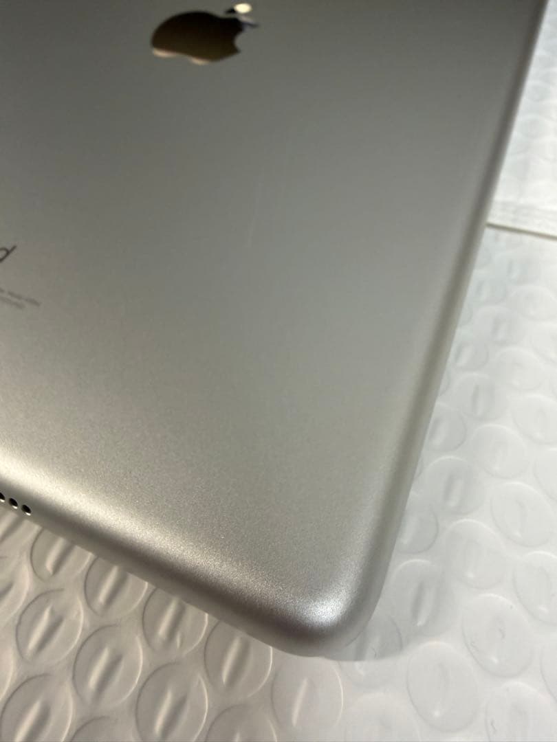 iPad 第6世代 32GB バッテリー最大容量:99%