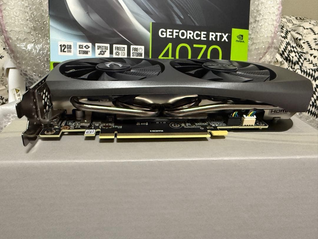 グラフィックボード・グラボ・ビデオカード ZOTAC GeForce RTX 4070 12GB