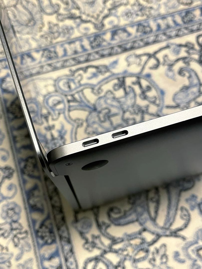 MacBook Pro 13インチ / 2017 8GB 128GB 美品