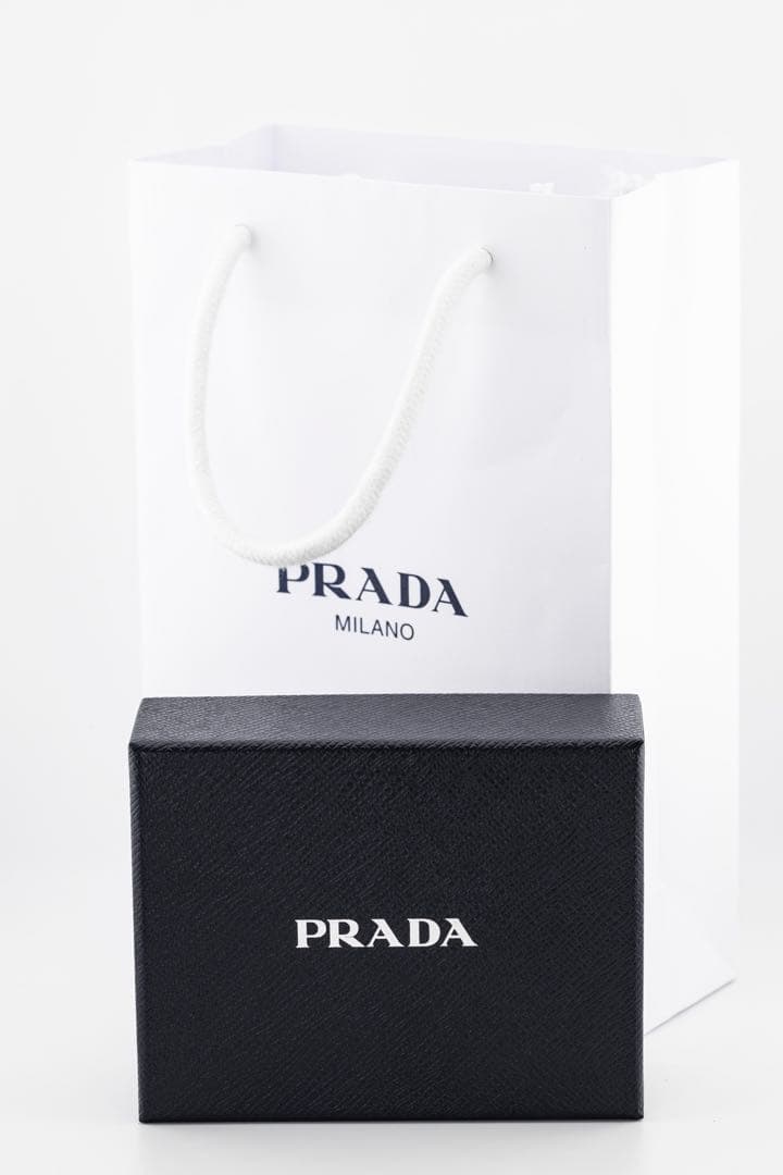 新品Prada[プラダ] ２つ折財布 レディース 1ML018