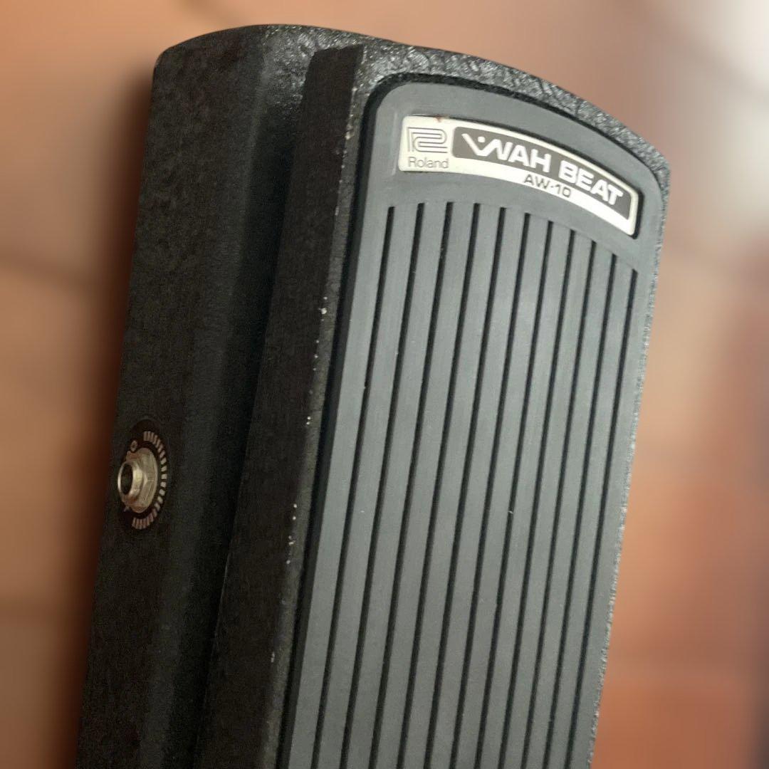 Roland AW-10 ワウペダル　　貴重品　新品ですが少し傷あり