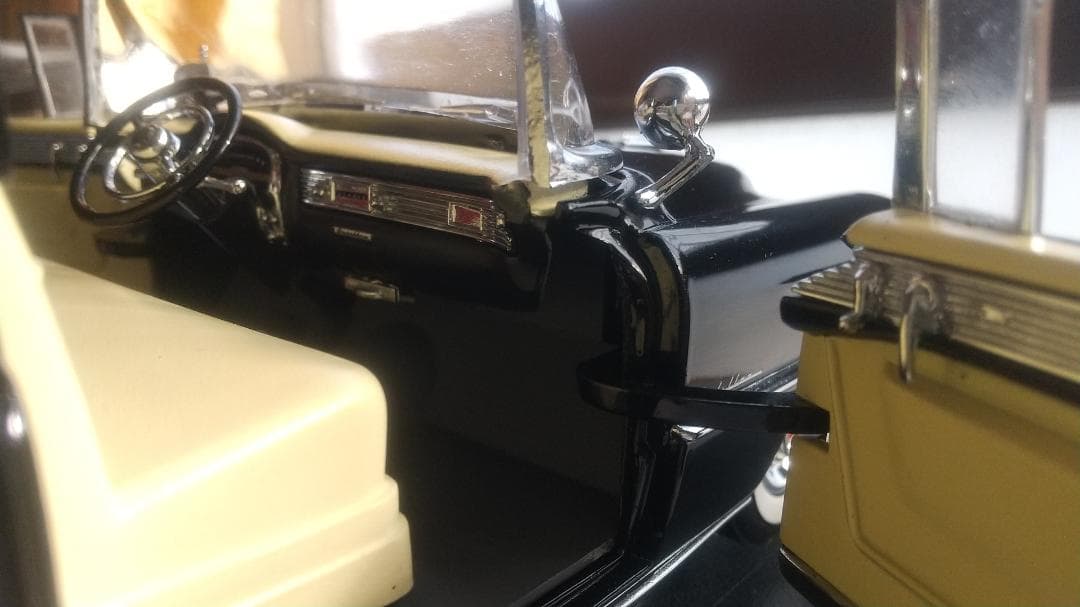 グリーンライト 1/18 1955キャデラックフリートウッド　ゴッドファーザー